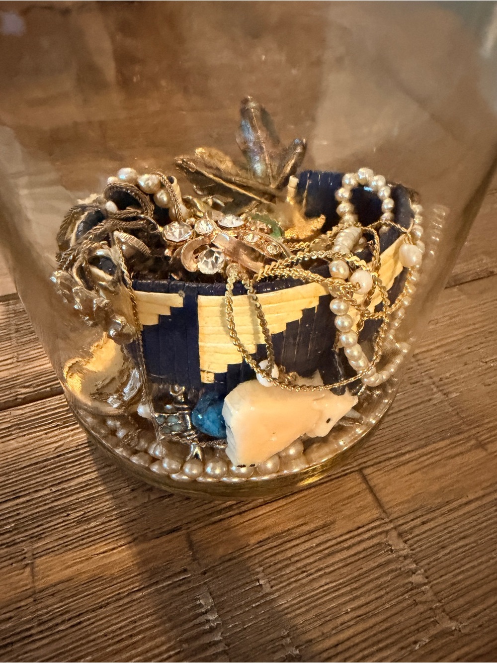 Mystery Jar - Vintage Costume Jewelry - Picture 5 of 10